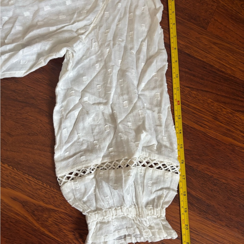 Linen Top - Picture 6 of 7